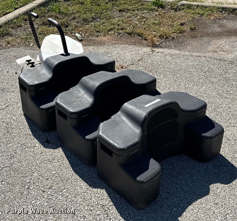 image for item EV1931 ATV attachments