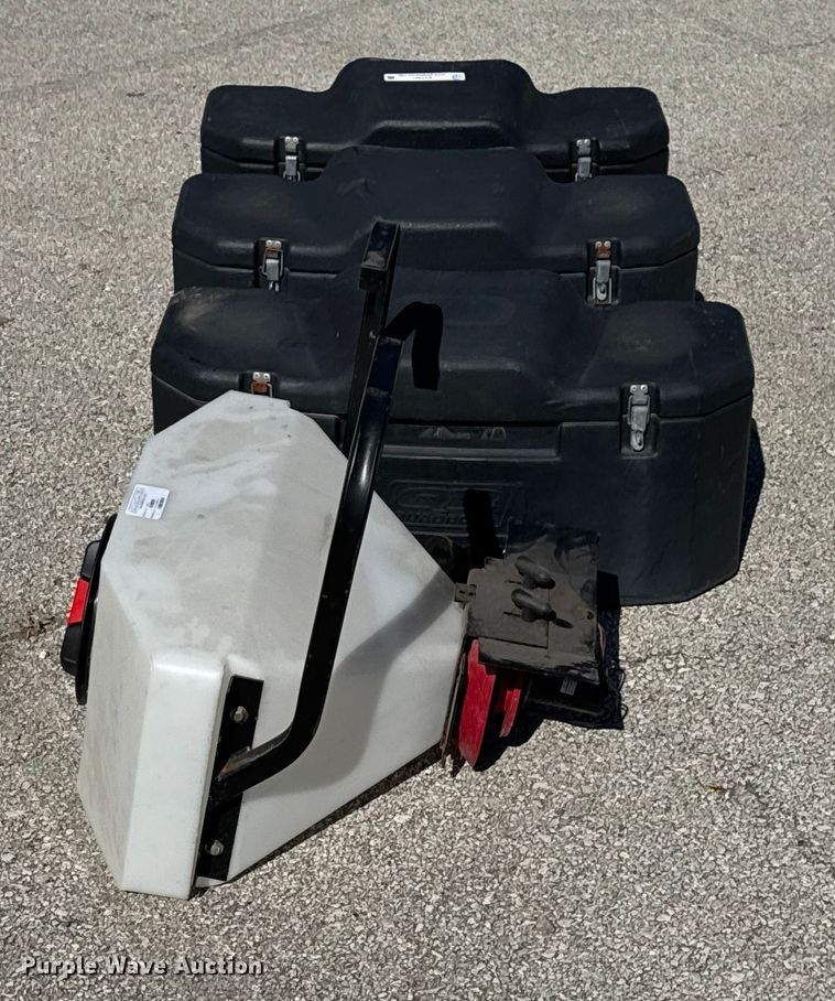 image for item EV1931 ATV attachments