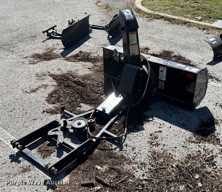 image for item EV1936 Rad 892008 Snow blower