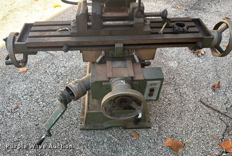 image for item EV1937 Jet JVM-626 milling machine