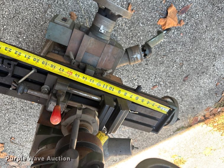 image for item EV1937 Jet JVM-626 milling machine