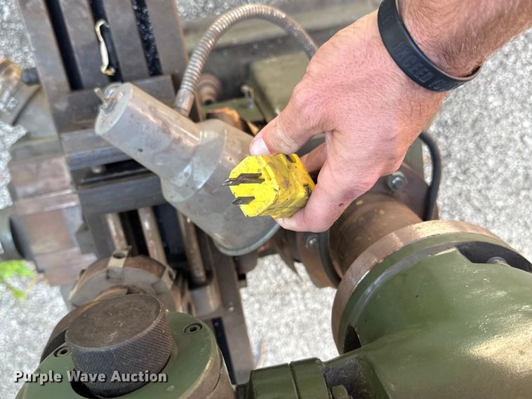 image for item EV1937 Jet JVM-626 milling machine