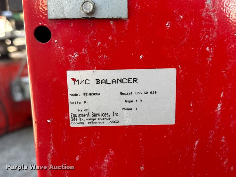 image for item EV1939 Snap-On EEWB308A motorcycle tire balancer