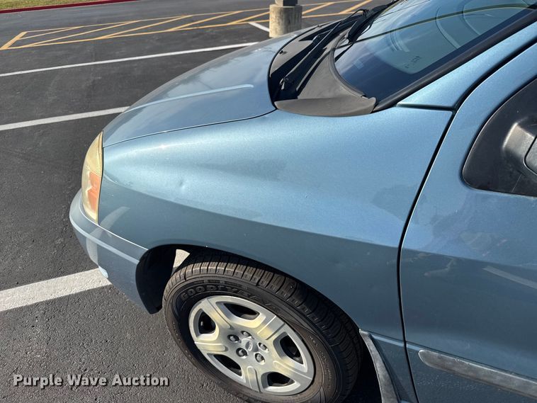 image for item EV1973 2007 Ford Freestar van