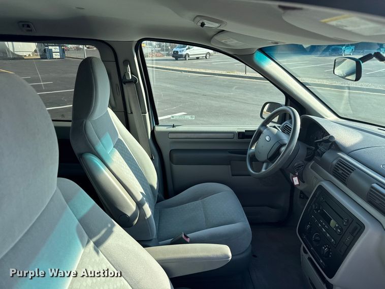 image for item EV1973 2007 Ford Freestar van