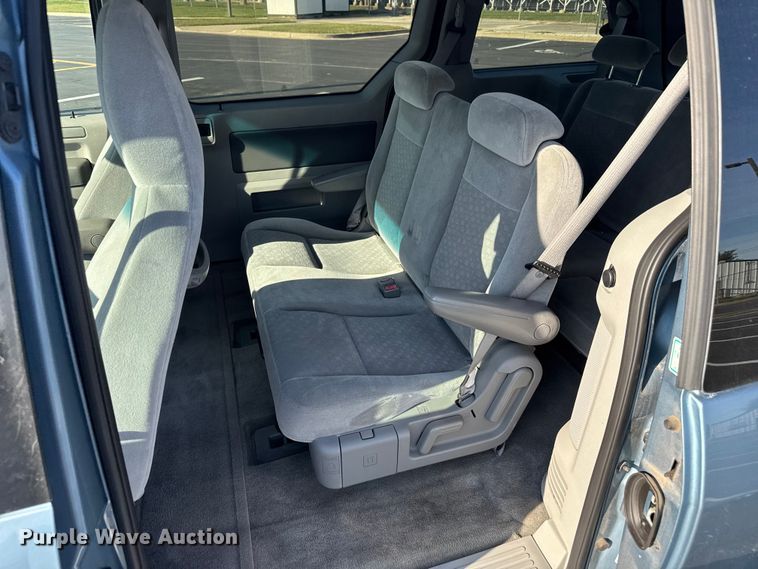 image for item EV1973 2007 Ford Freestar van