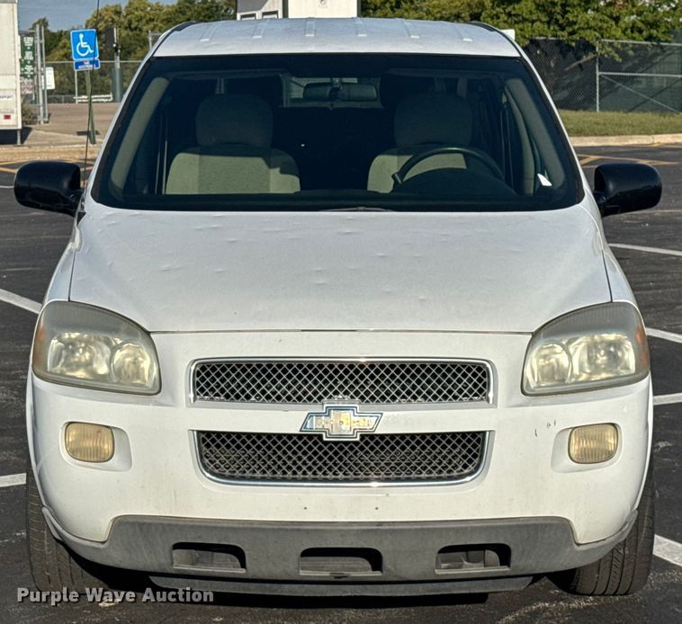 image for item EV1974 2008 Chevrolet Uplander van