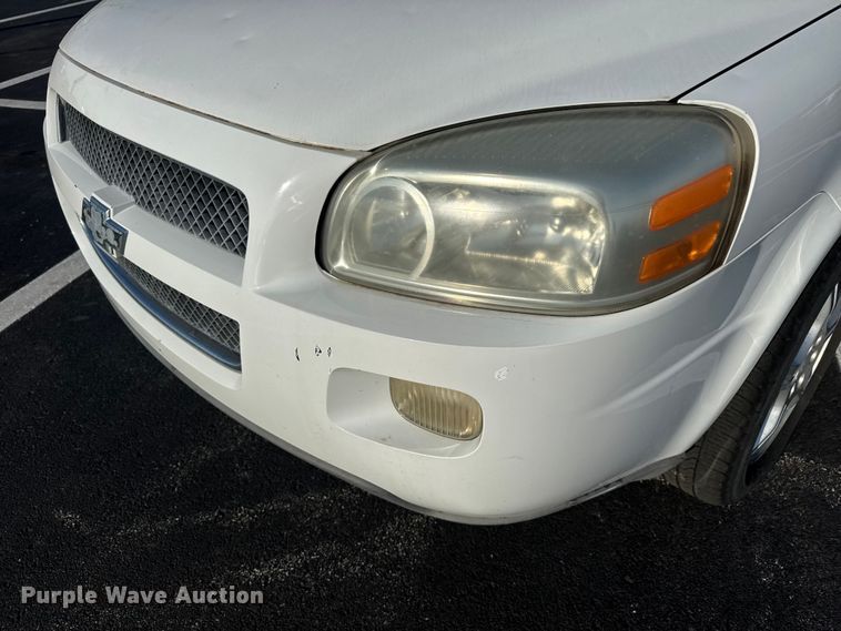 image for item EV1974 2008 Chevrolet Uplander van