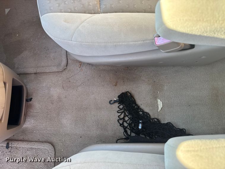 image for item EV1974 2008 Chevrolet Uplander van