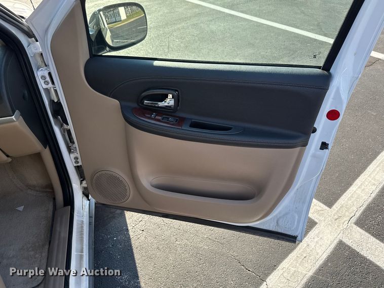 image for item EV1974 2008 Chevrolet Uplander van