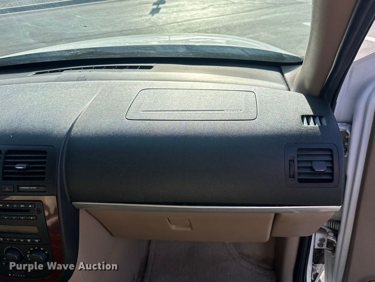 image for item EV1974 2008 Chevrolet Uplander van