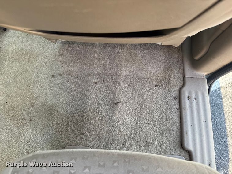 image for item EV1974 2008 Chevrolet Uplander van