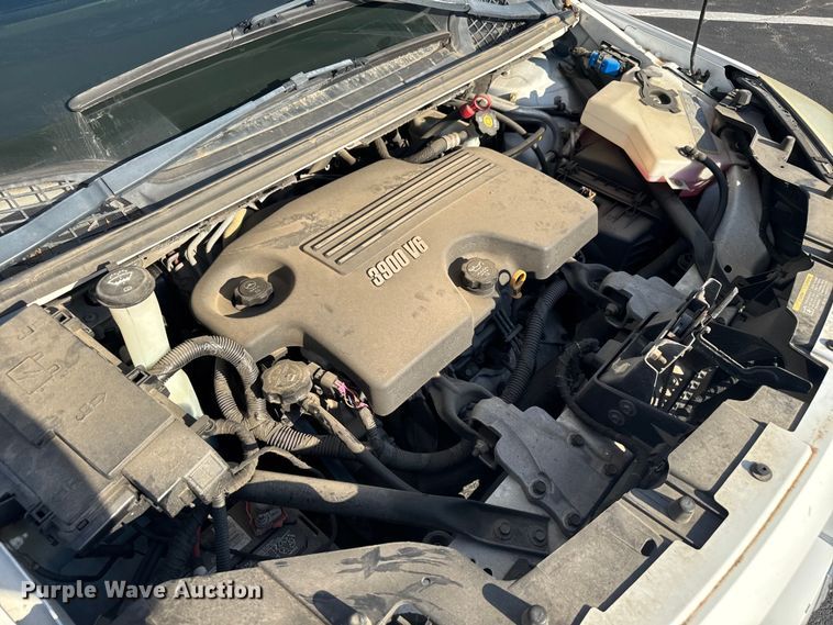 image for item EV1974 2008 Chevrolet Uplander van