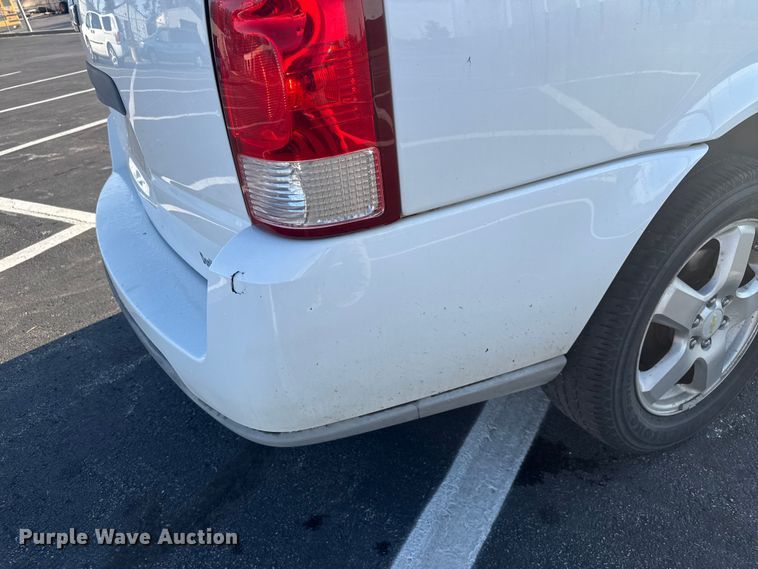 image for item EV1975 2008 Chevrolet Uplander LS van