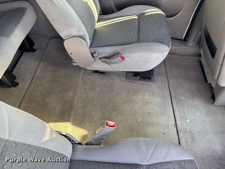 image for item EV1975 2008 Chevrolet Uplander LS van