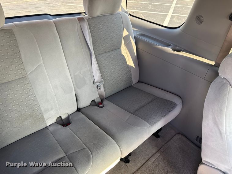 image for item EV1975 2008 Chevrolet Uplander LS van