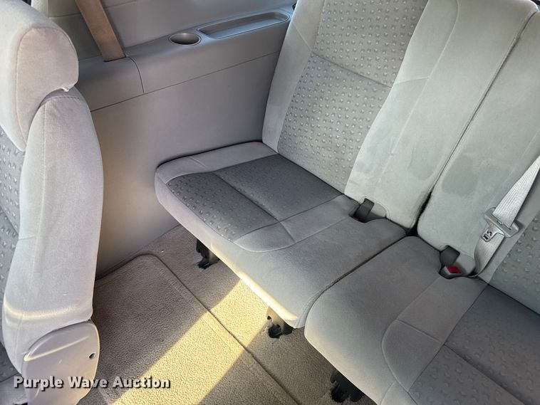 image for item EV1975 2008 Chevrolet Uplander LS van