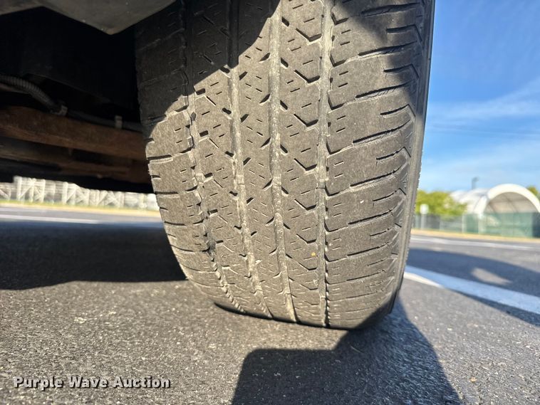 image for item EV1975 2008 Chevrolet Uplander LS van