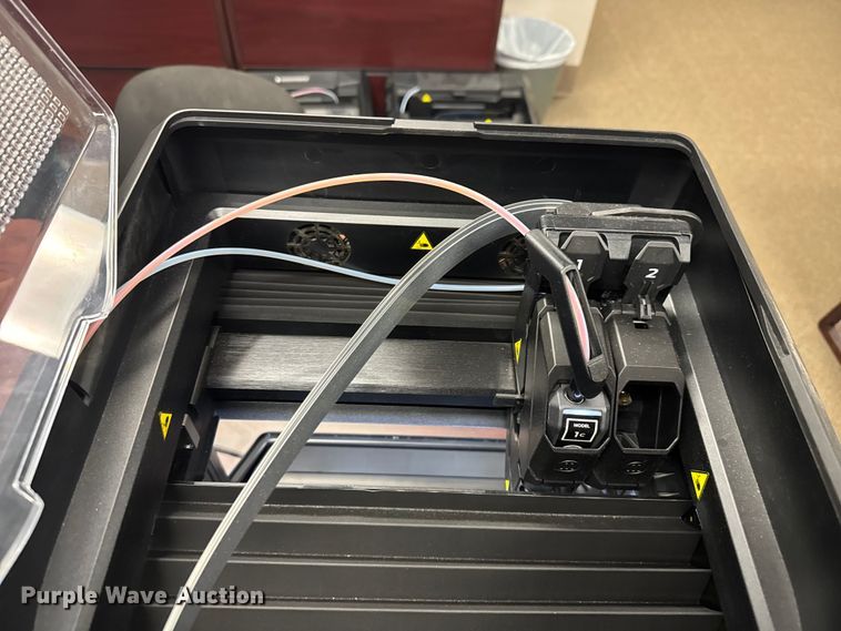 image for item EV1981 MakerBot Method 3D printer