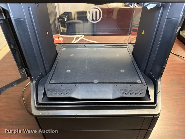 image for item EV1982 MakerBot Method 3D Printer