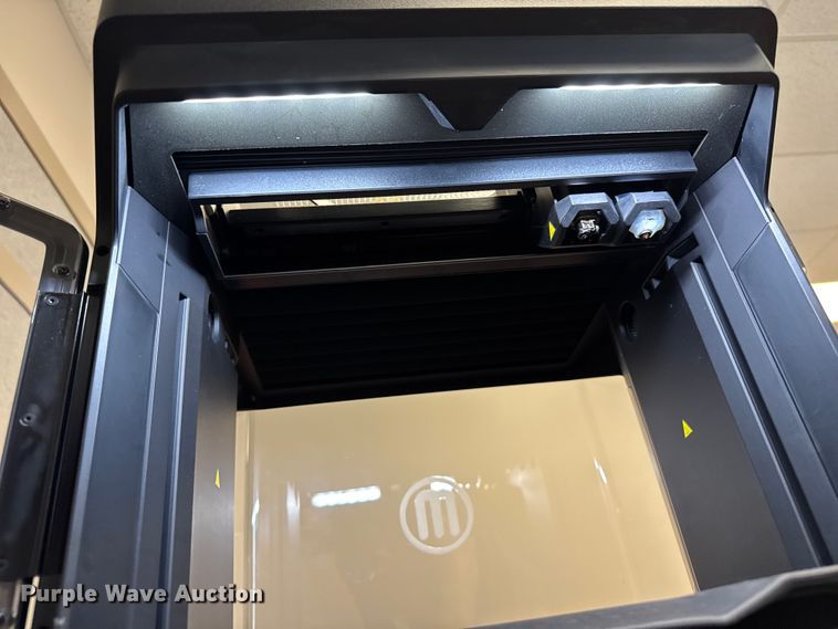 image for item EV1982 MakerBot Method 3D Printer