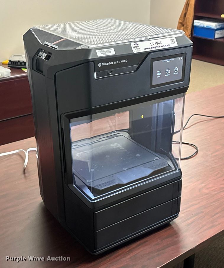 image for item EV1983 MakerBot Method 3D printer