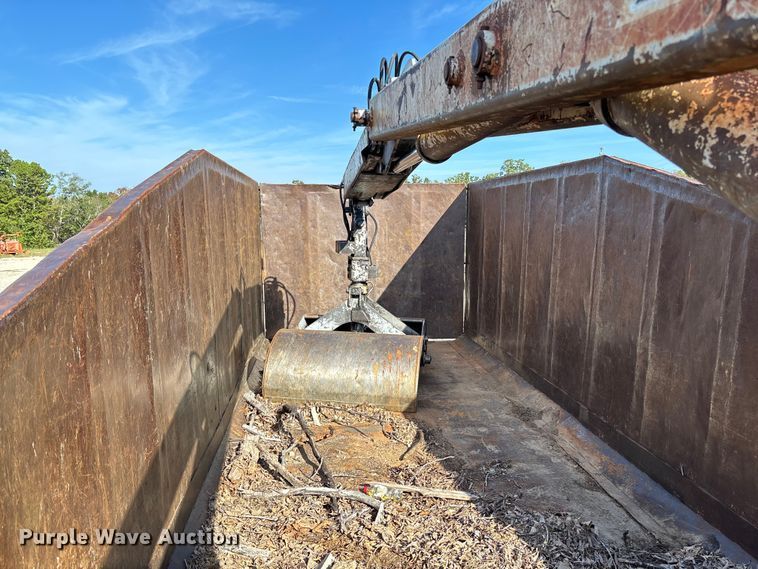 image for item EV3033 2000 Sterling LT7501 grapple truck