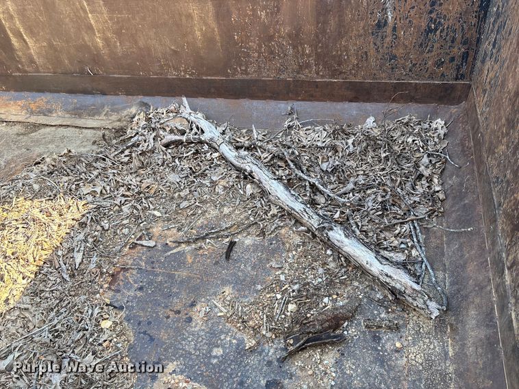 image for item EV3033 2000 Sterling LT7501 grapple truck