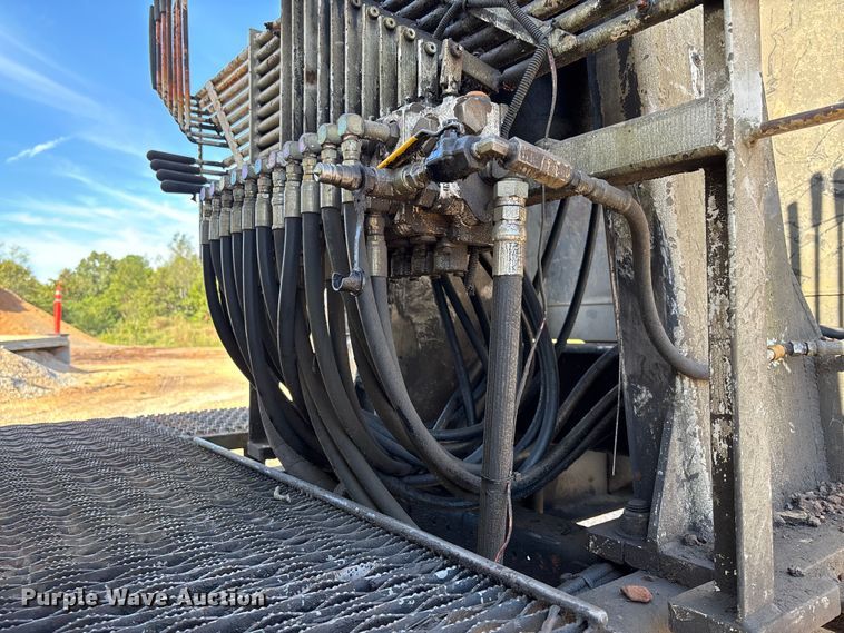 image for item EV3033 2000 Sterling LT7501 grapple truck