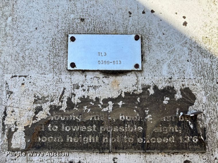 image for item EV3033 2000 Sterling LT7501 grapple truck