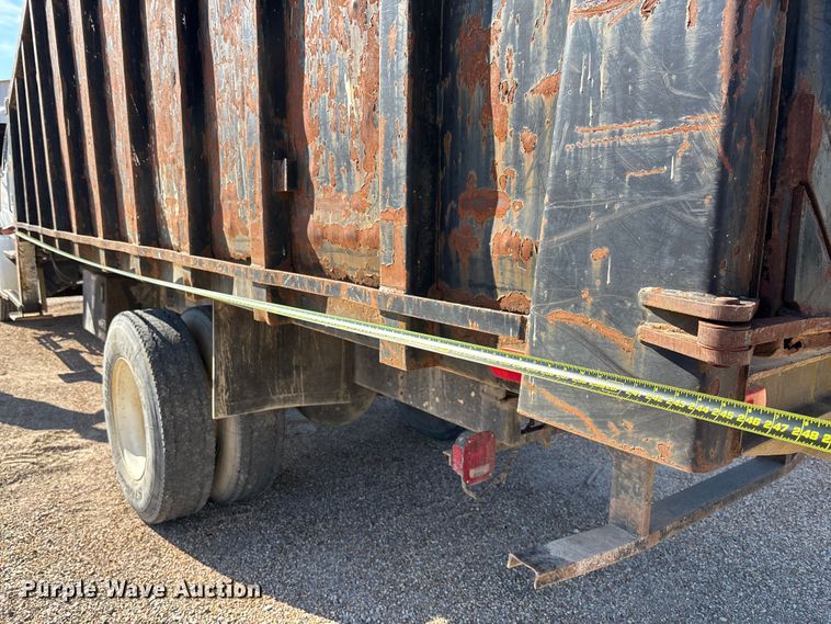 image for item EV3033 2000 Sterling LT7501 grapple truck