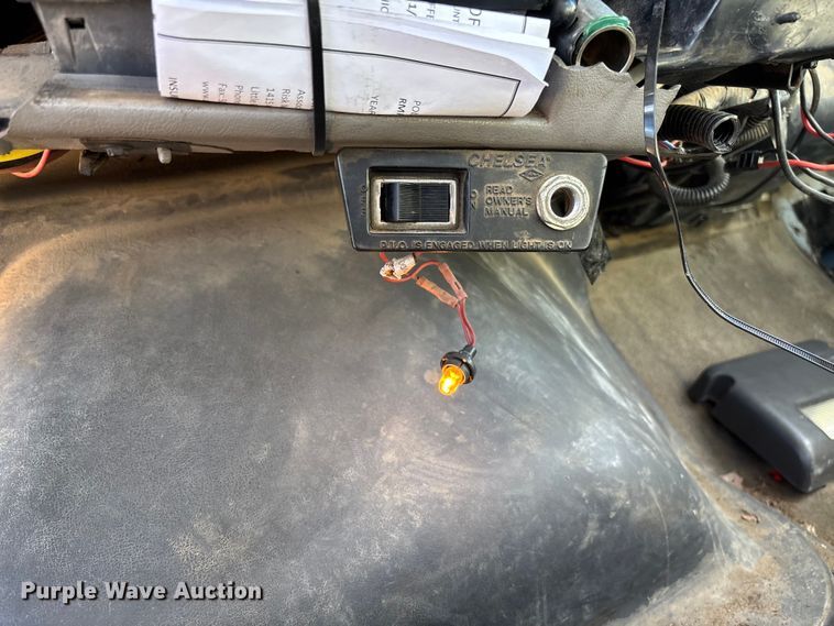 image for item EV3033 2000 Sterling LT7501 grapple truck