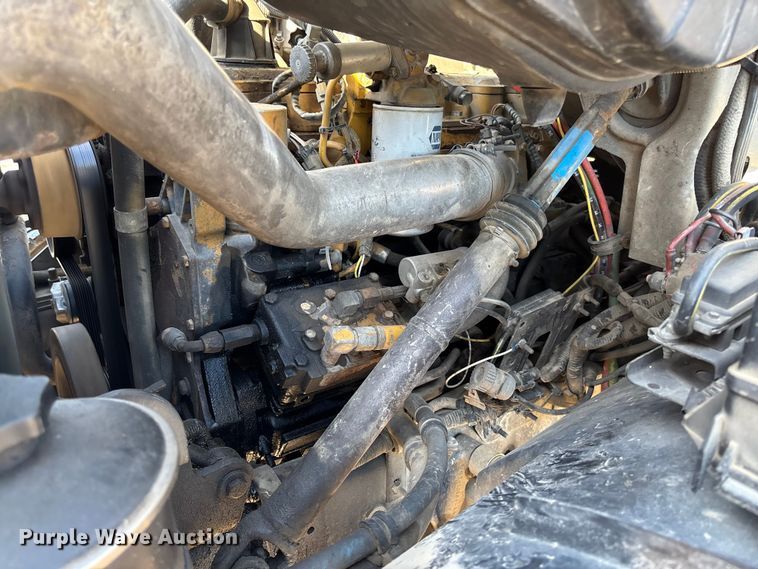 image for item EV3033 2000 Sterling LT7501 grapple truck