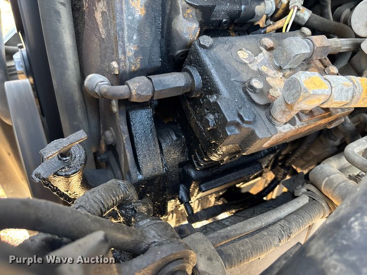 image for item EV3033 2000 Sterling LT7501 grapple truck