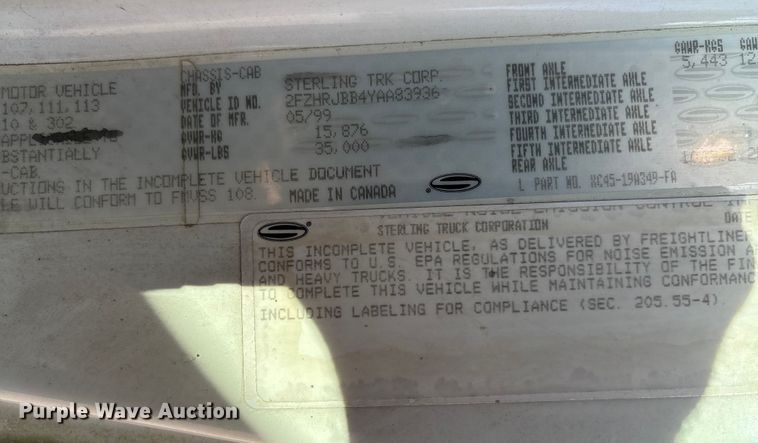 image for item EV3033 2000 Sterling LT7501 grapple truck