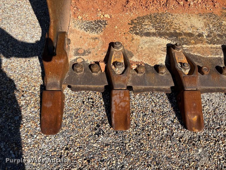 image for item EV3035 1997 Caterpillar 963B track loader