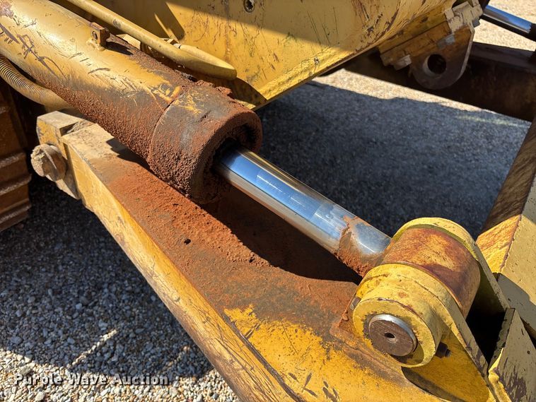 image for item EV3035 1997 Caterpillar 963B track loader