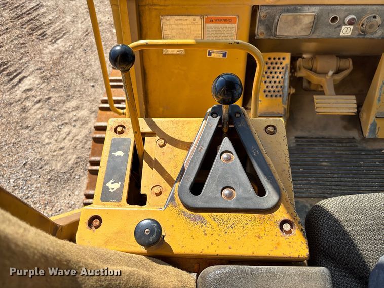 image for item EV3035 1997 Caterpillar 963B track loader