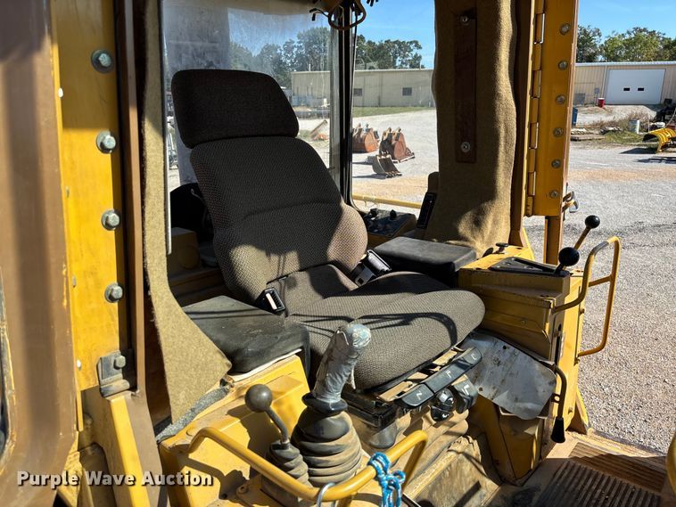 image for item EV3035 1997 Caterpillar 963B track loader