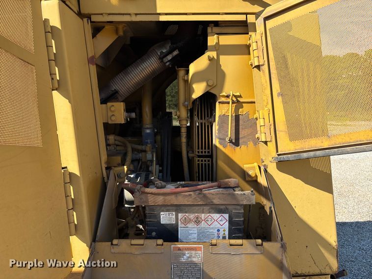 image for item EV3035 1997 Caterpillar 963B track loader