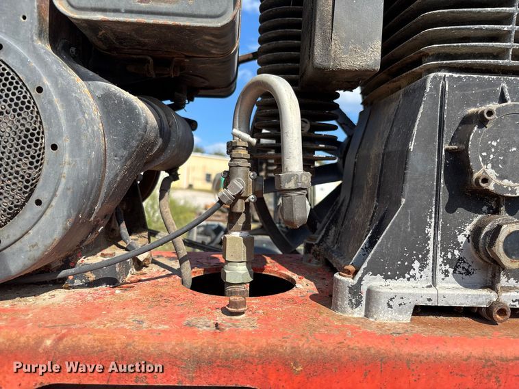 image for item EV3042 Devilbiss Pro Air 2 air compressor