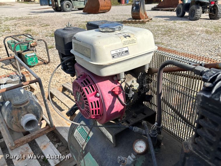 image for item EV3043 Speedaire air compressor