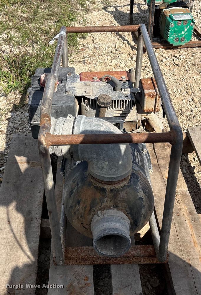 image for item EV3045 Pacer Pumps SE3XL E8CP water pump