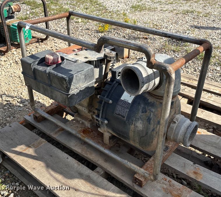 image for item EV3045 Pacer Pumps SE3XL E8CP water pump