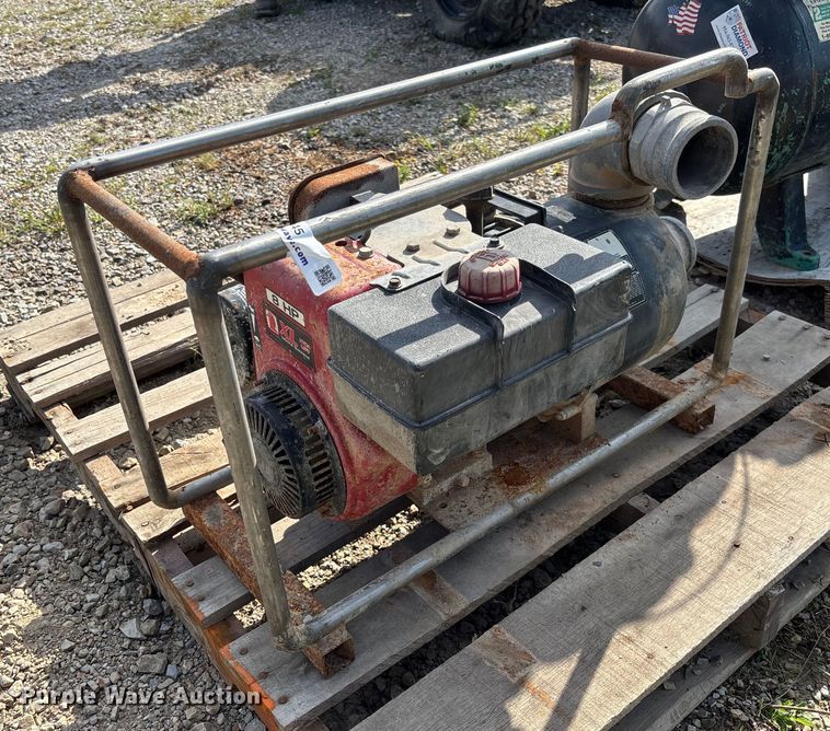 image for item EV3045 Pacer Pumps SE3XL E8CP water pump