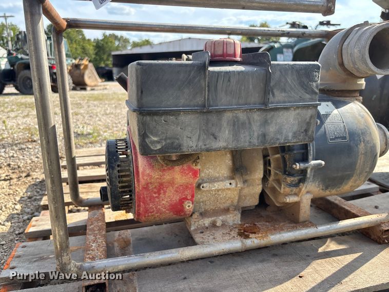 image for item EV3045 Pacer Pumps SE3XL E8CP water pump