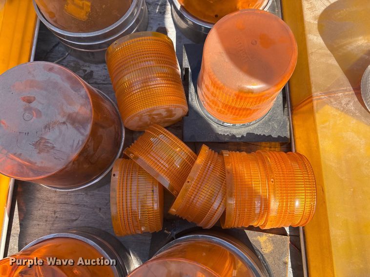 image for item EV3049 Emergency lights