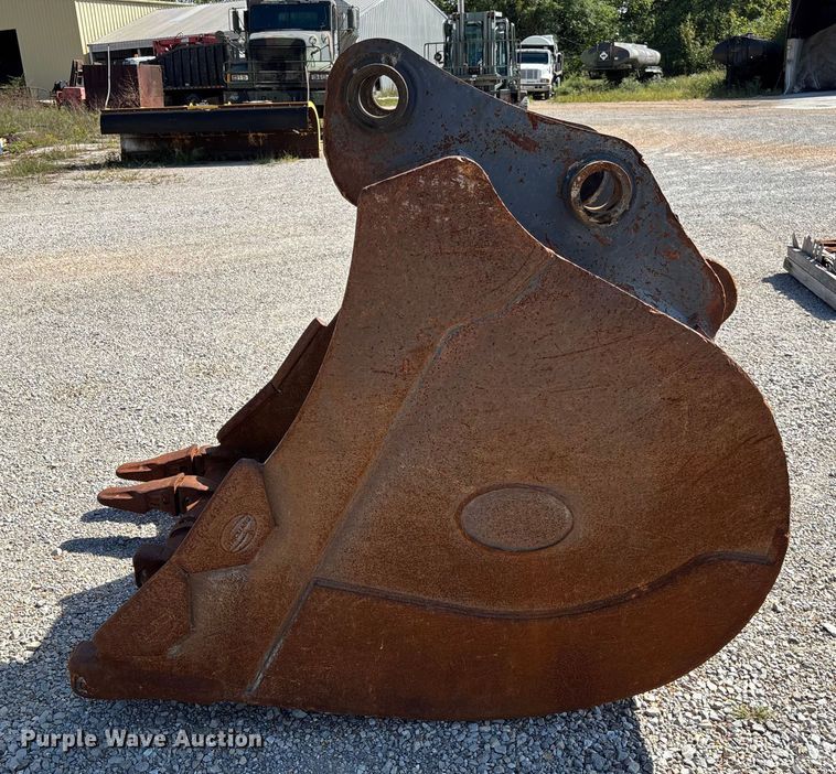 image for item EV3051 Strickland EC240 excavator bucket