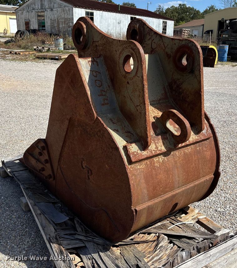 image for item EV3052 CP 40