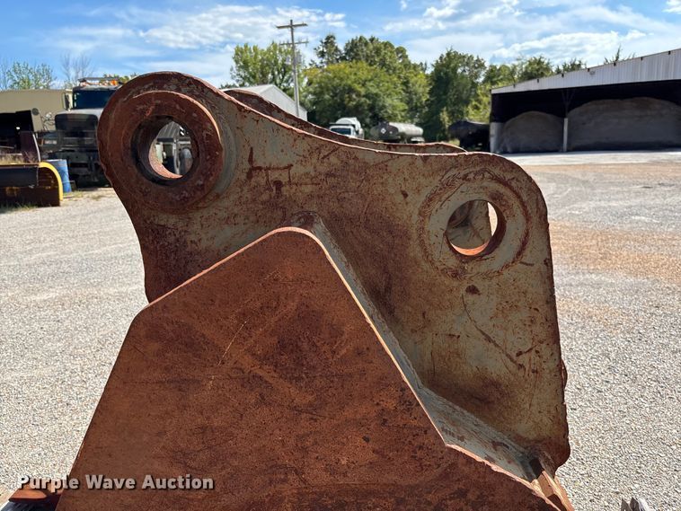 image for item EV3052 CP 40